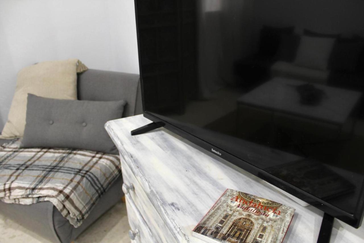 Hostfy Giralda Apartment Seville Exterior photo